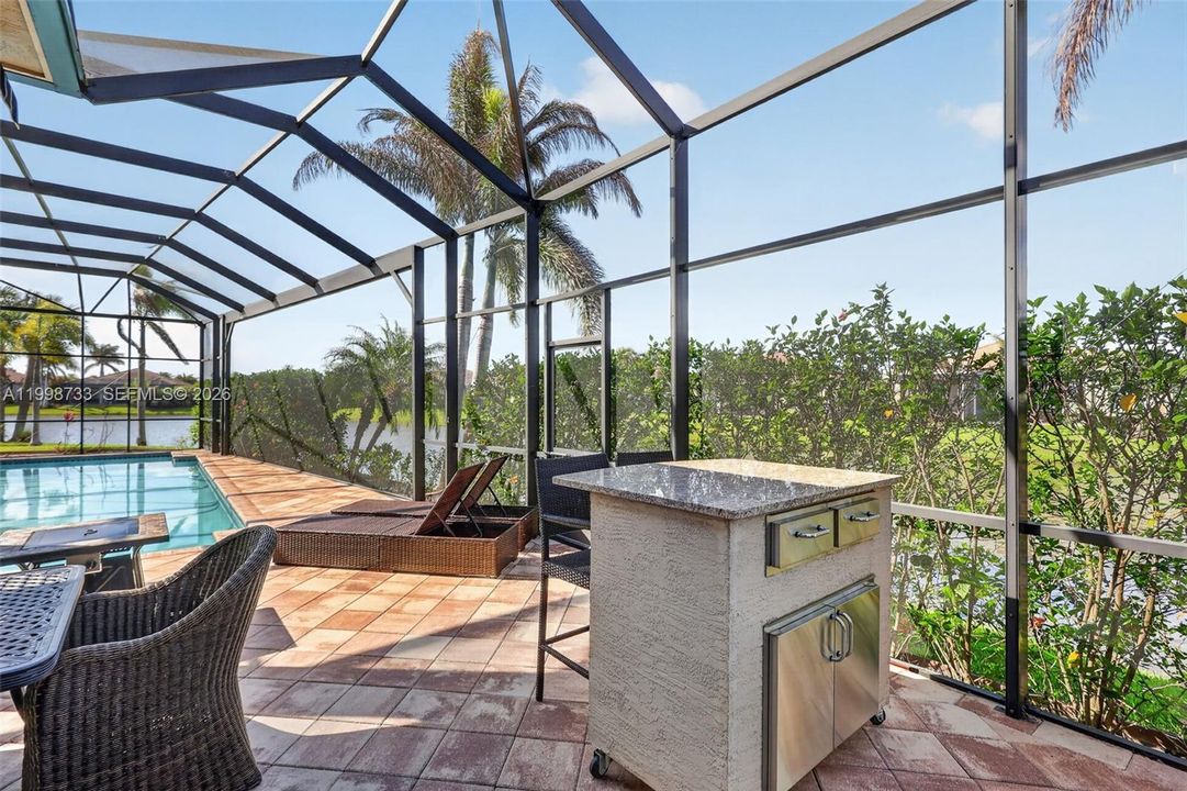 For Sale: $979,000 (3 beds, 4 baths, 3143 Square Feet)