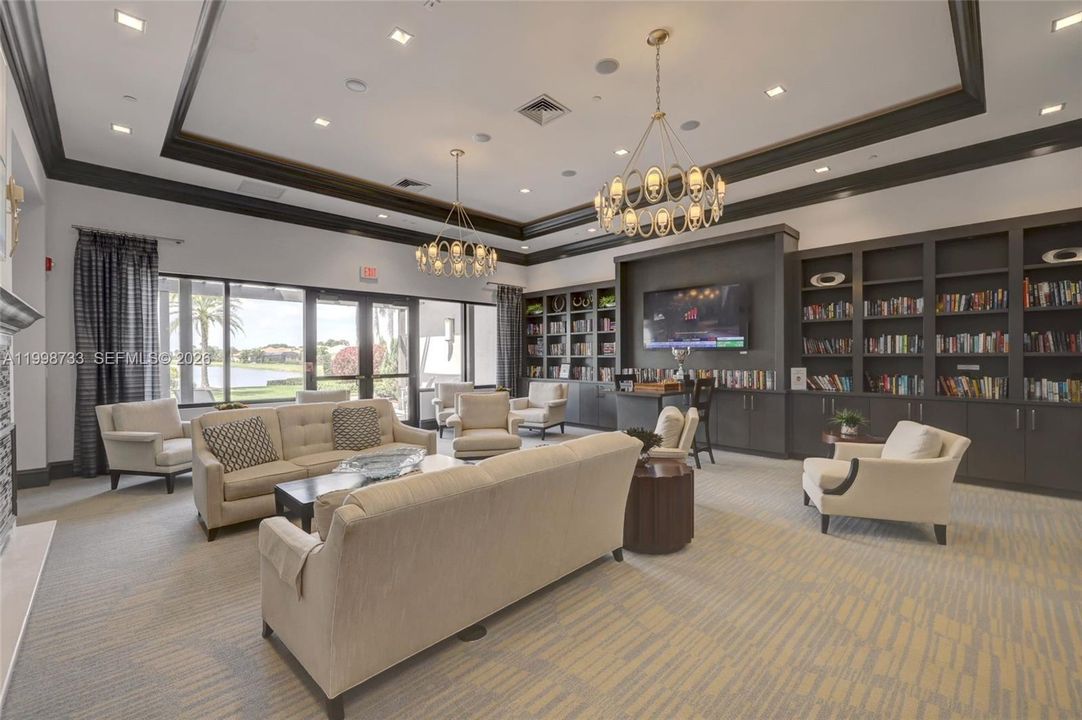 For Sale: $979,000 (3 beds, 4 baths, 3143 Square Feet)