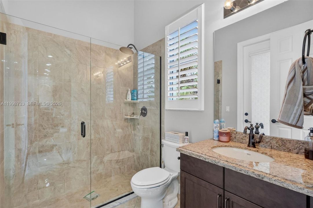 For Sale: $979,000 (3 beds, 4 baths, 3143 Square Feet)