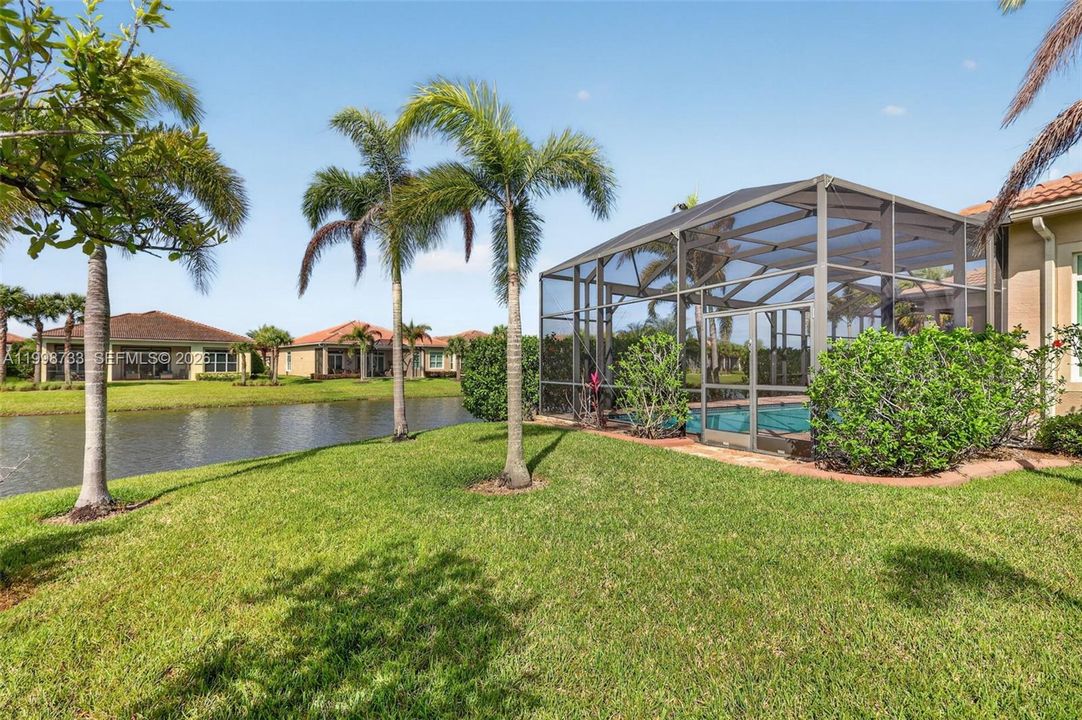 For Sale: $979,000 (3 beds, 4 baths, 3143 Square Feet)