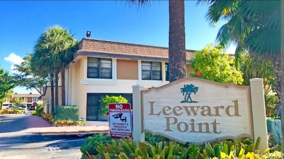 Leeward Point Entrance