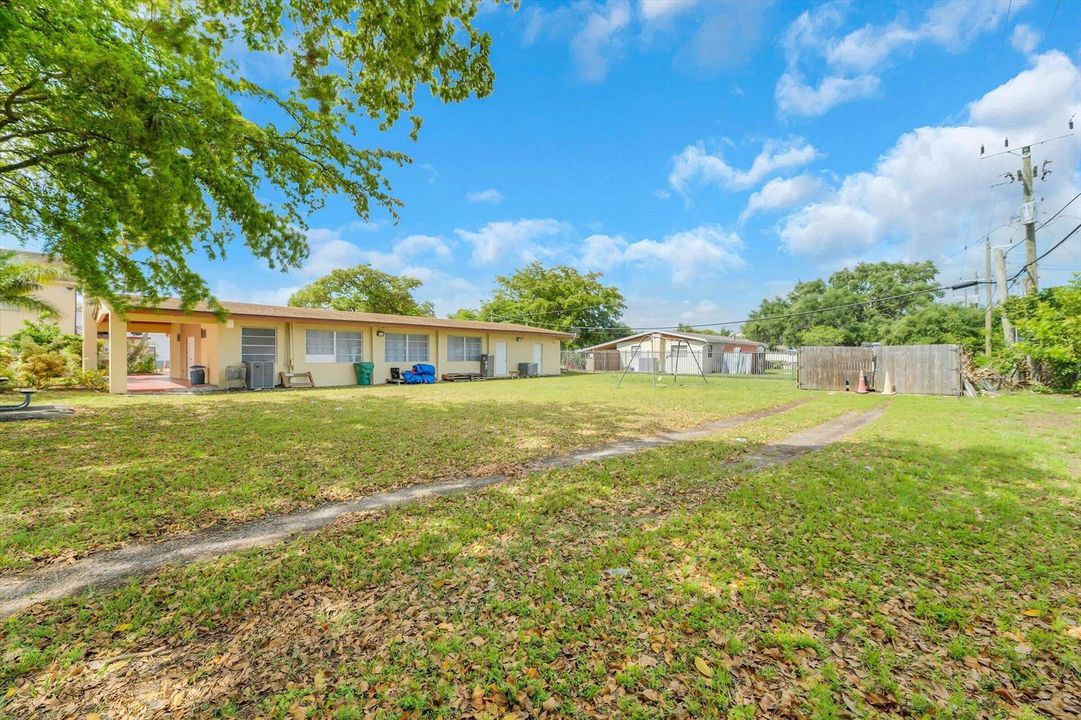 023-4101 SW 61st Ave-23