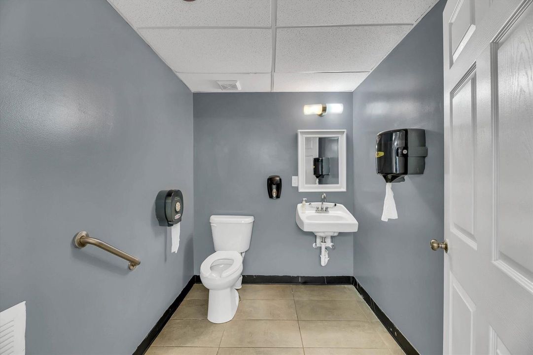 084-4101 SW 61st Ave-84