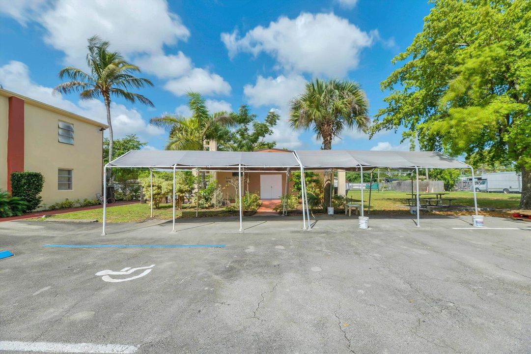 020-4101 SW 61st Ave-20