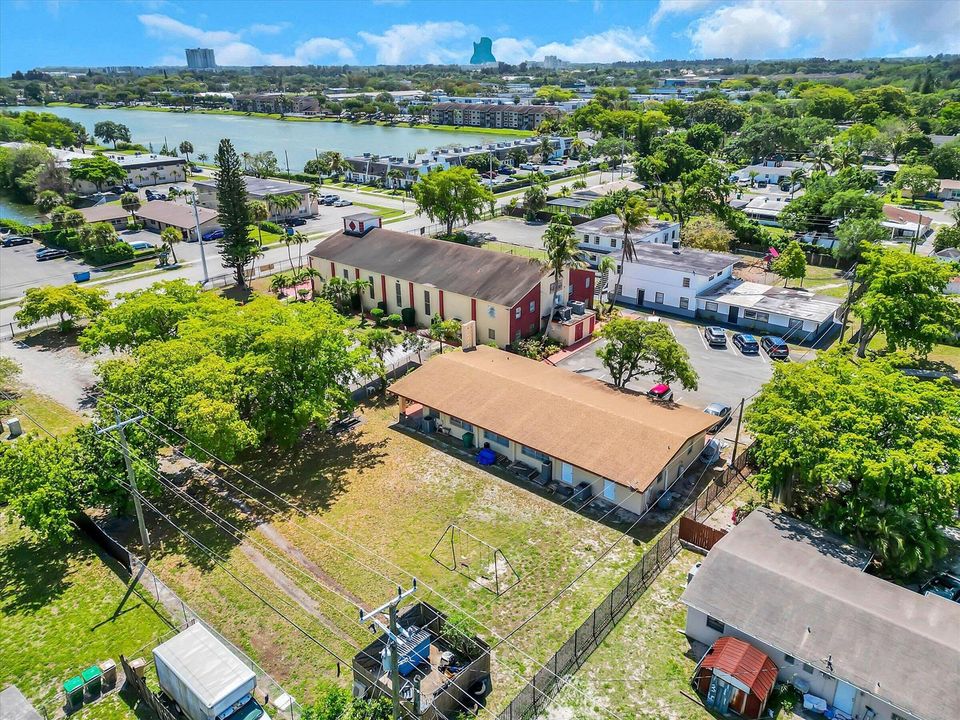 038-4101 SW 61st Ave-38