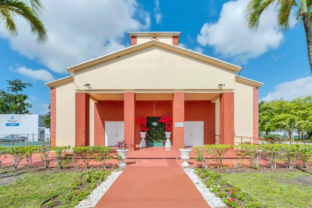 008-4101 SW 61st Ave-8