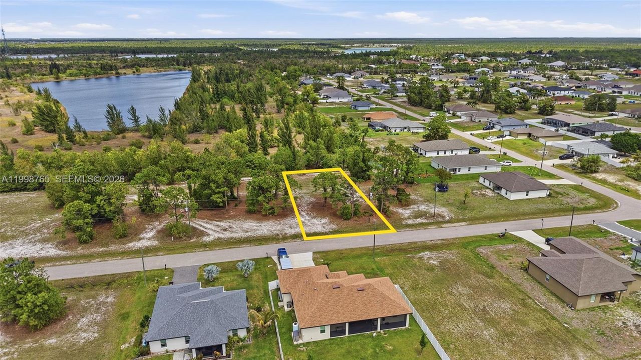 待售: $62,000 (0.28 acres)