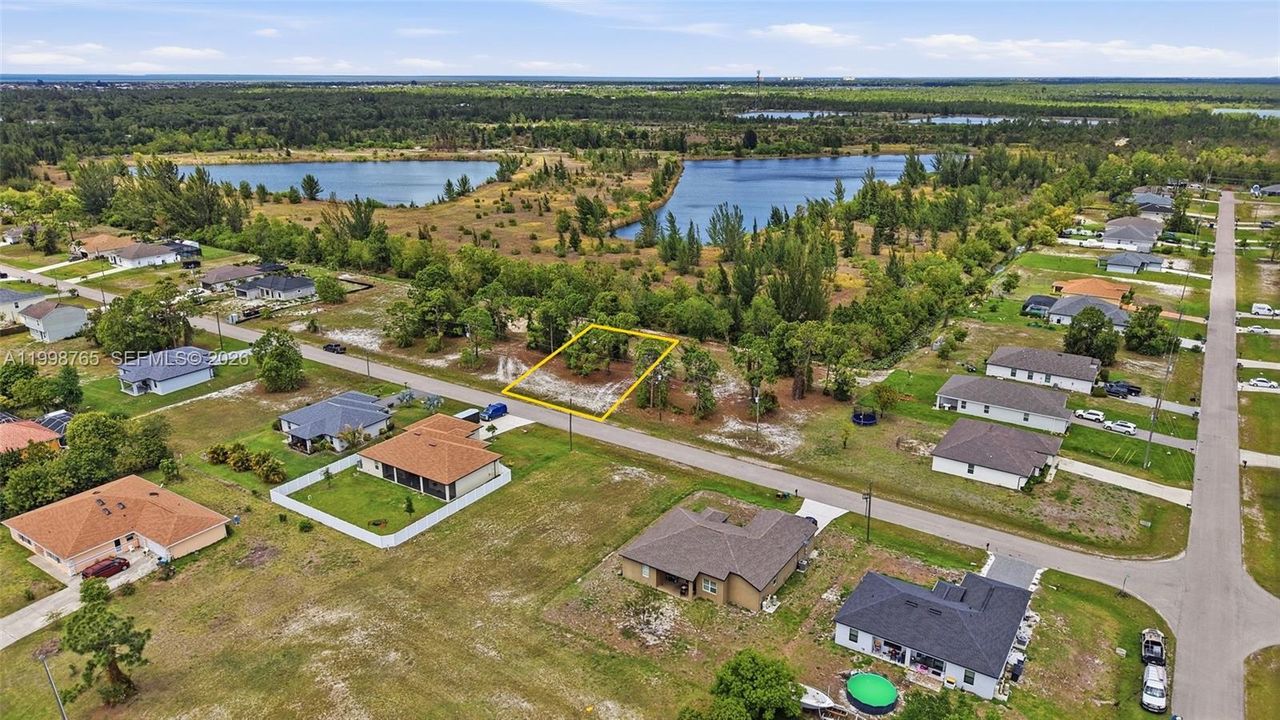 待售: $62,000 (0.28 acres)