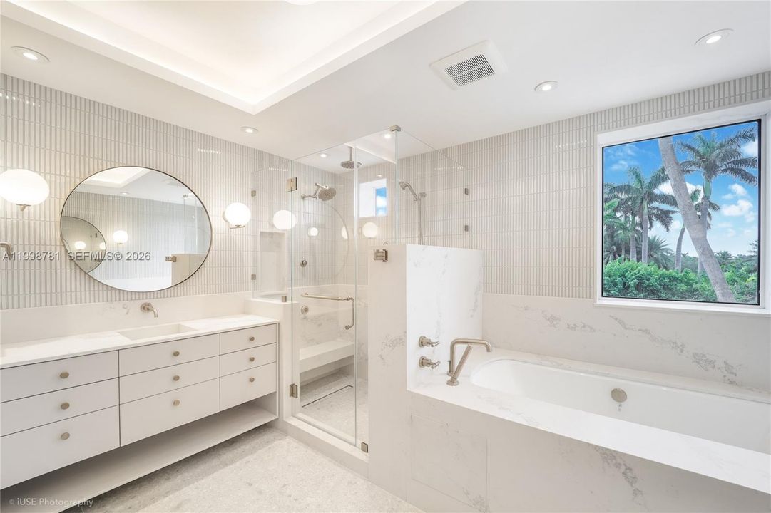 For Sale: $2,590,000 (2 beds, 3 baths, 2060 Square Feet)