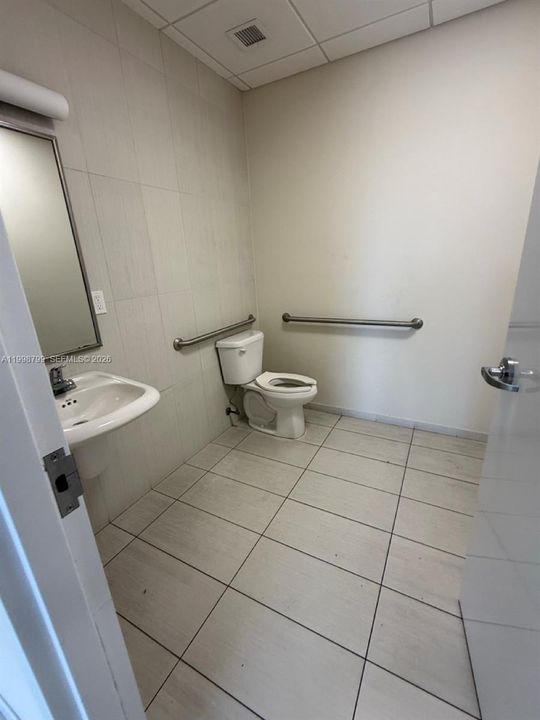 В аренду: $36 (0 спален, 0 ванн, 0 Квадратных фут)