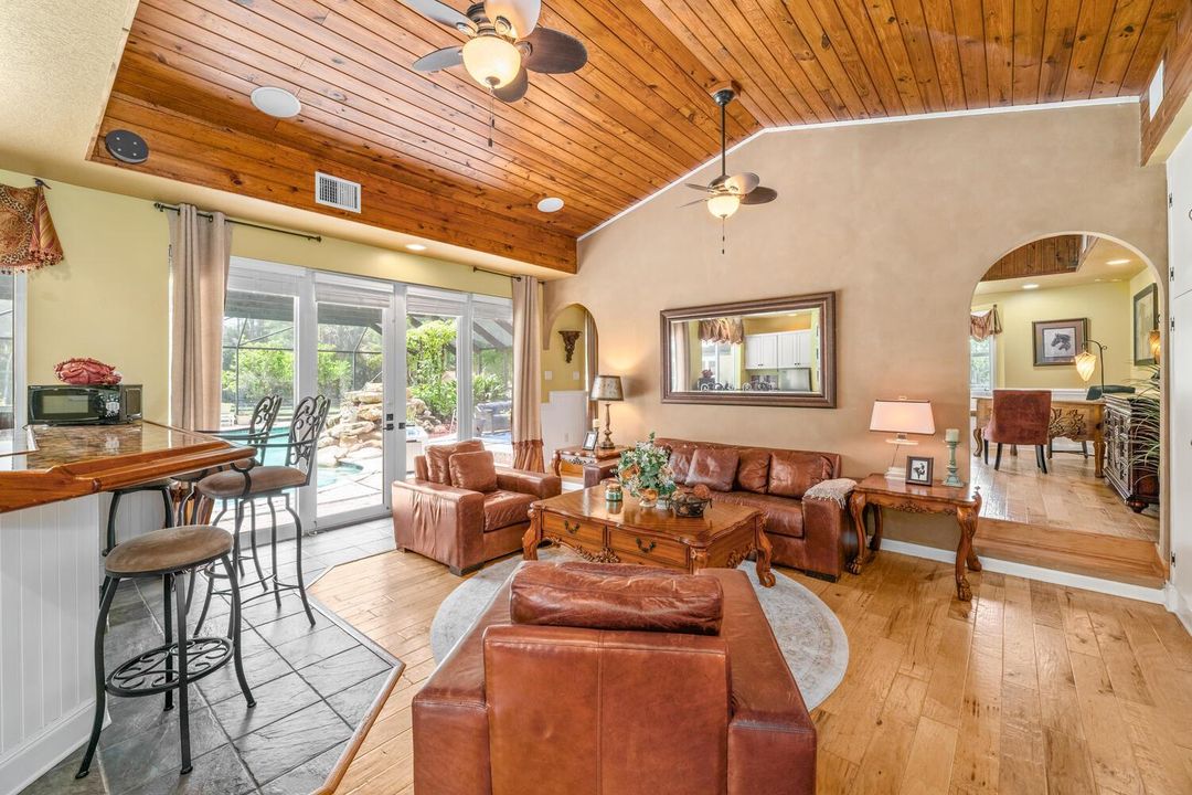 2559 Palm Deer Dr Locahatchee-large-071-