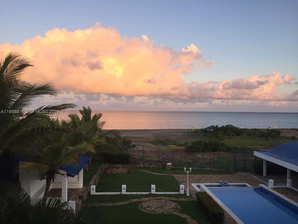 For Sale: $1,400,000 (4 beds, 7 baths, 0 Square Feet)