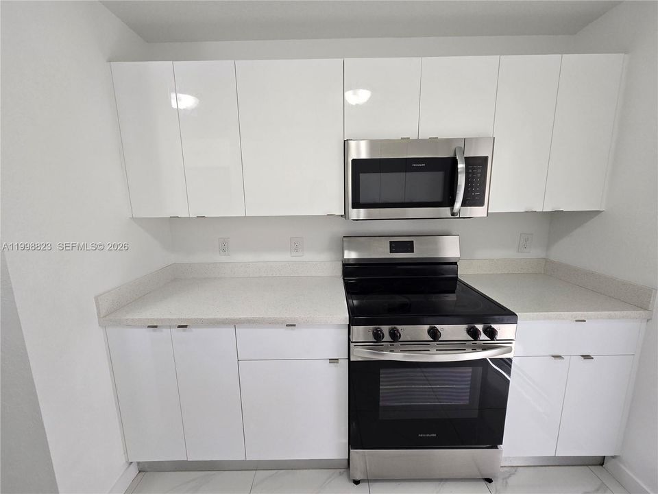 Недавно арендовано: $2,800 (3 спален, 2 ванн, 1300 Квадратных фут)