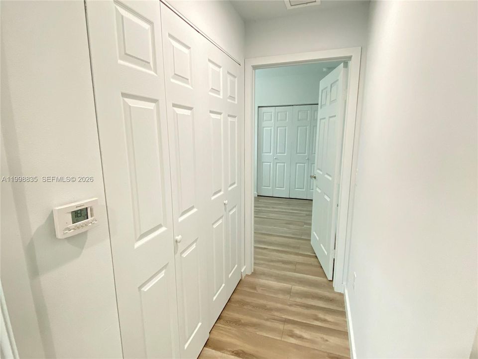 Recientemente alquilado: $2,400 (3 camas, 2 baños, 1300 Pies cuadrados)