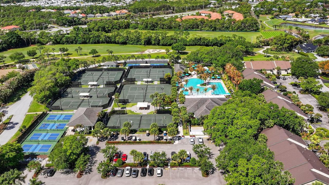 Tennis,Bocce,Croquet
