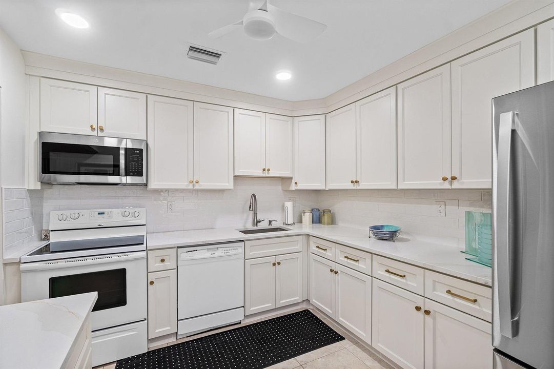 016-27CapriA-DelrayBeach-FL-33484-SMALL