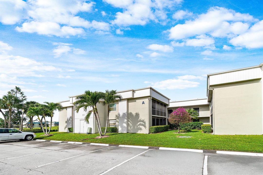 002-27CapriA-DelrayBeach-FL-33484-SMALL