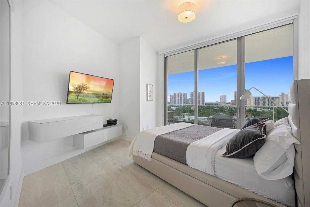 En Venta: $1,985,000 (2 camas, 2 baños, 1094 Pies cuadrados)