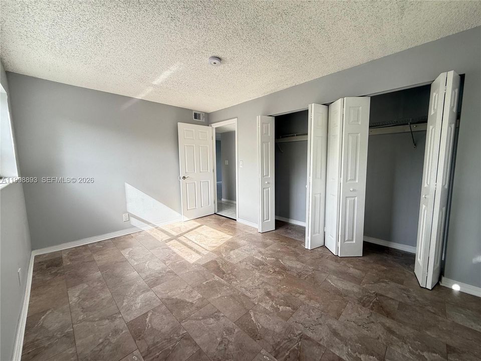 For Rent: $1,878 (2 beds, 1 baths, 850 Square Feet)