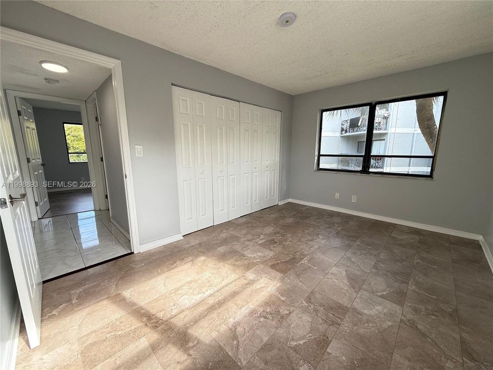 For Rent: $1,878 (2 beds, 1 baths, 850 Square Feet)