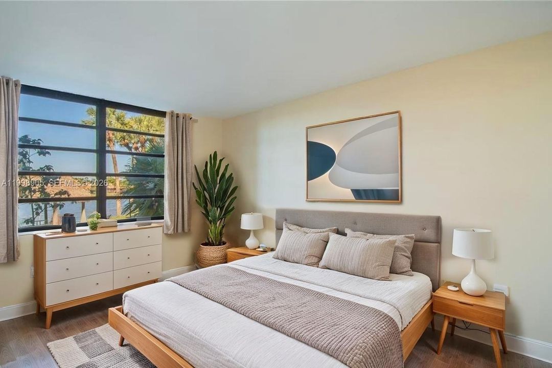 For Sale: $144,900 (1 beds, 1 baths, 773 Square Feet)