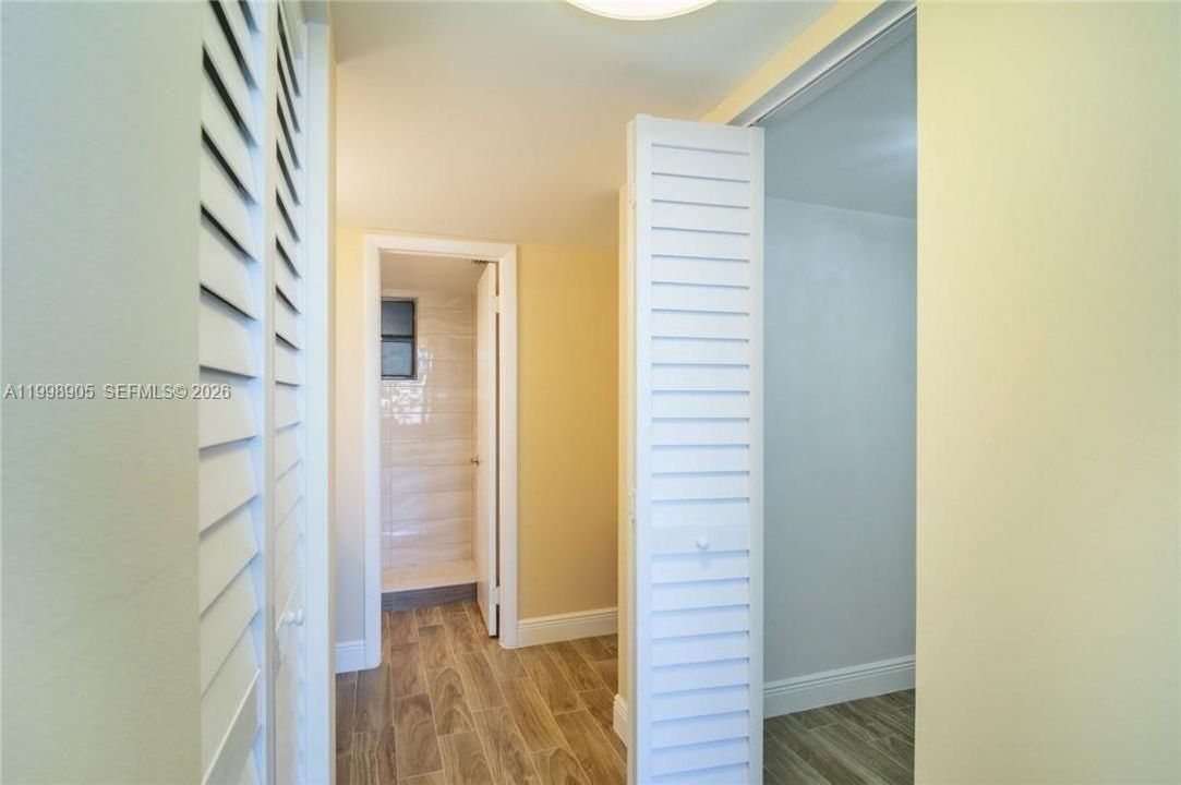 For Sale: $144,900 (1 beds, 1 baths, 773 Square Feet)