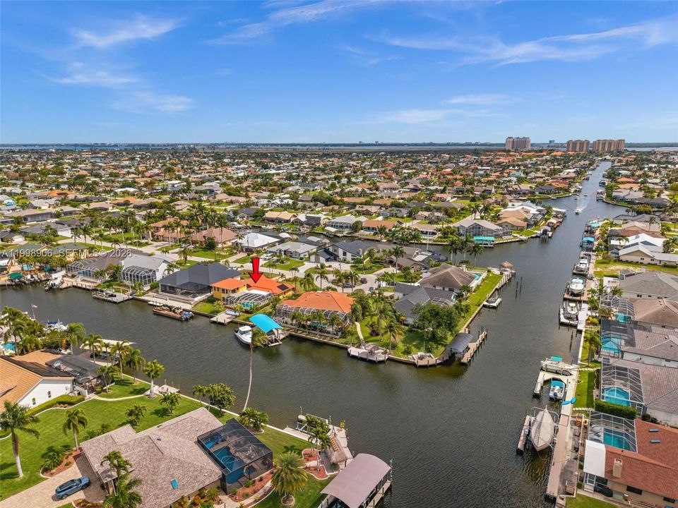 125 foot wide, direct gulf access Finn Canal