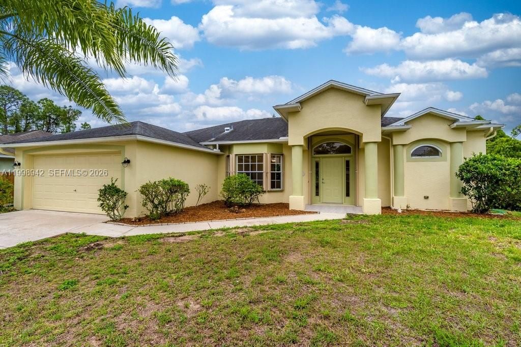 For Sale: $285,000 (3 beds, 2 baths, 1807 Square Feet)
