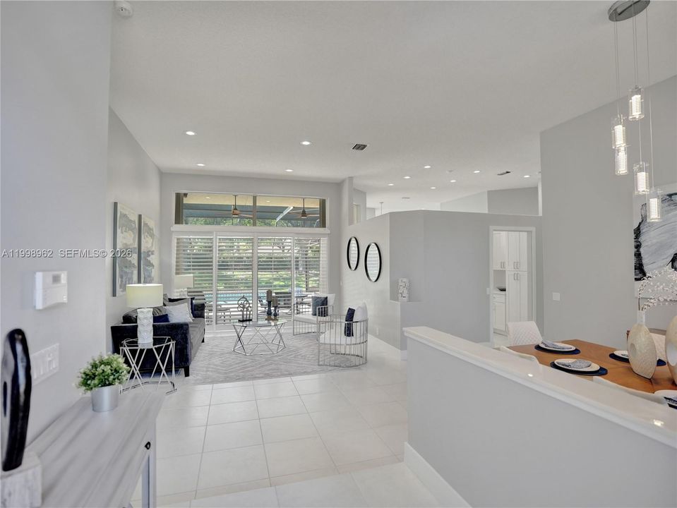 Recently Sold: $1,219,000 (5 beds, 3 baths, 2562 Square Feet)