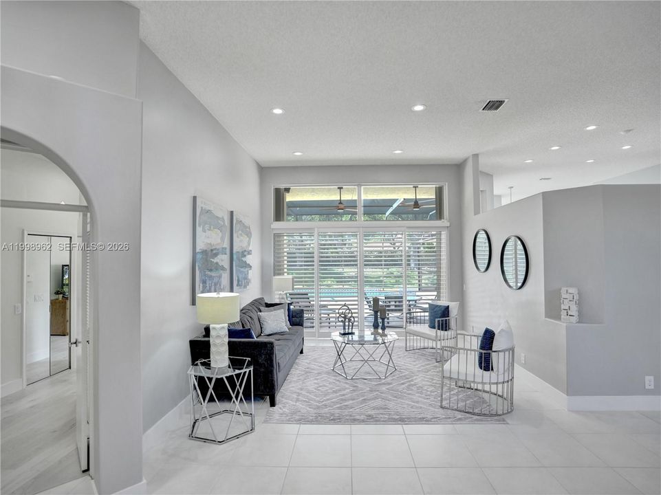 Recently Sold: $1,219,000 (5 beds, 3 baths, 2562 Square Feet)