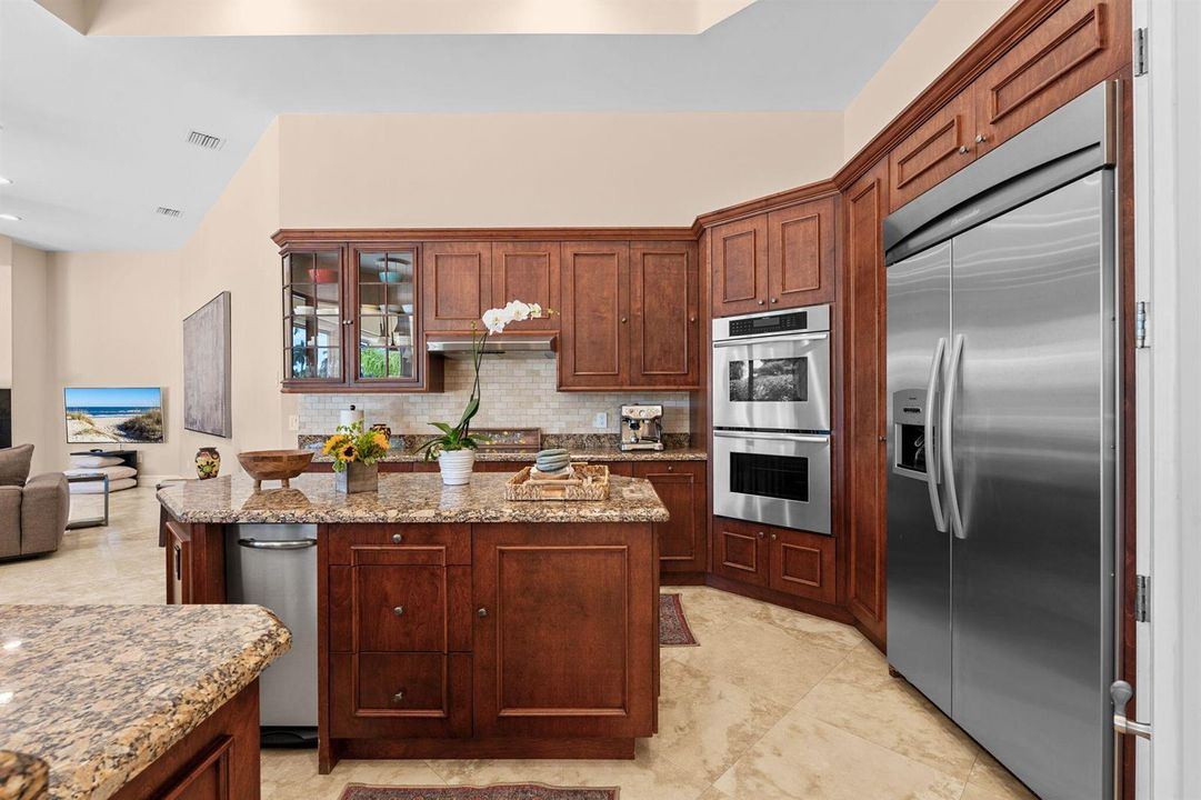 27-web-or-mls-A7403476