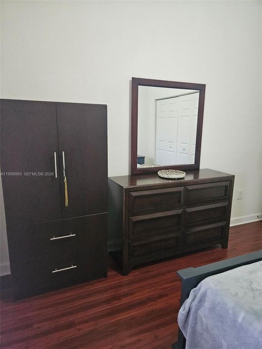Недавно арендовано: $800 (1 спален, 1 ванн, 1670 Квадратных фут)