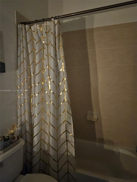 Недавно арендовано: $800 (1 спален, 1 ванн, 1670 Квадратных фут)