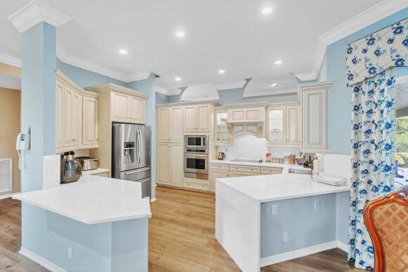18-Kitchen (2)