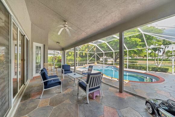 16 Pool Deck (1)