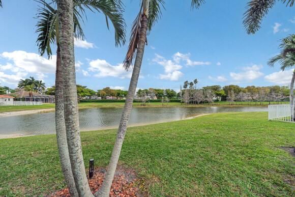 22 Backyard Views (1)