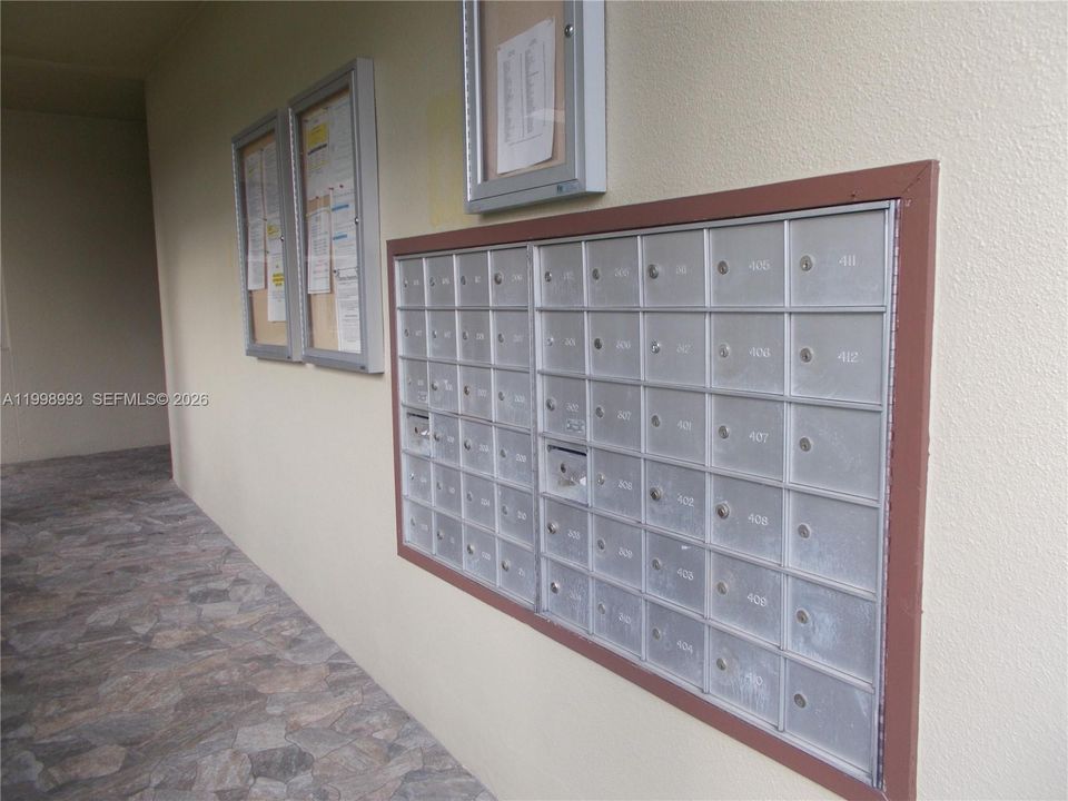 Activo con contrato: $219,900 (2 camas, 2 baños, 1082 Pies cuadrados)