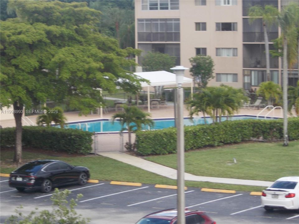 Activo con contrato: $219,900 (2 camas, 2 baños, 1082 Pies cuadrados)