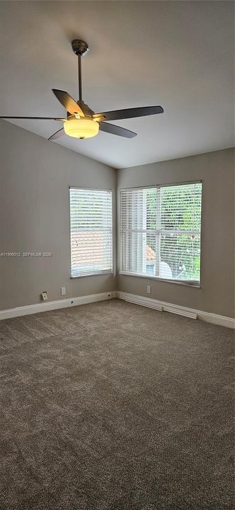 В аренду: $4,050 (4 спален, 2 ванн, 2310 Квадратных фут)