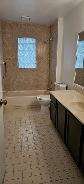 2nd Bathroom