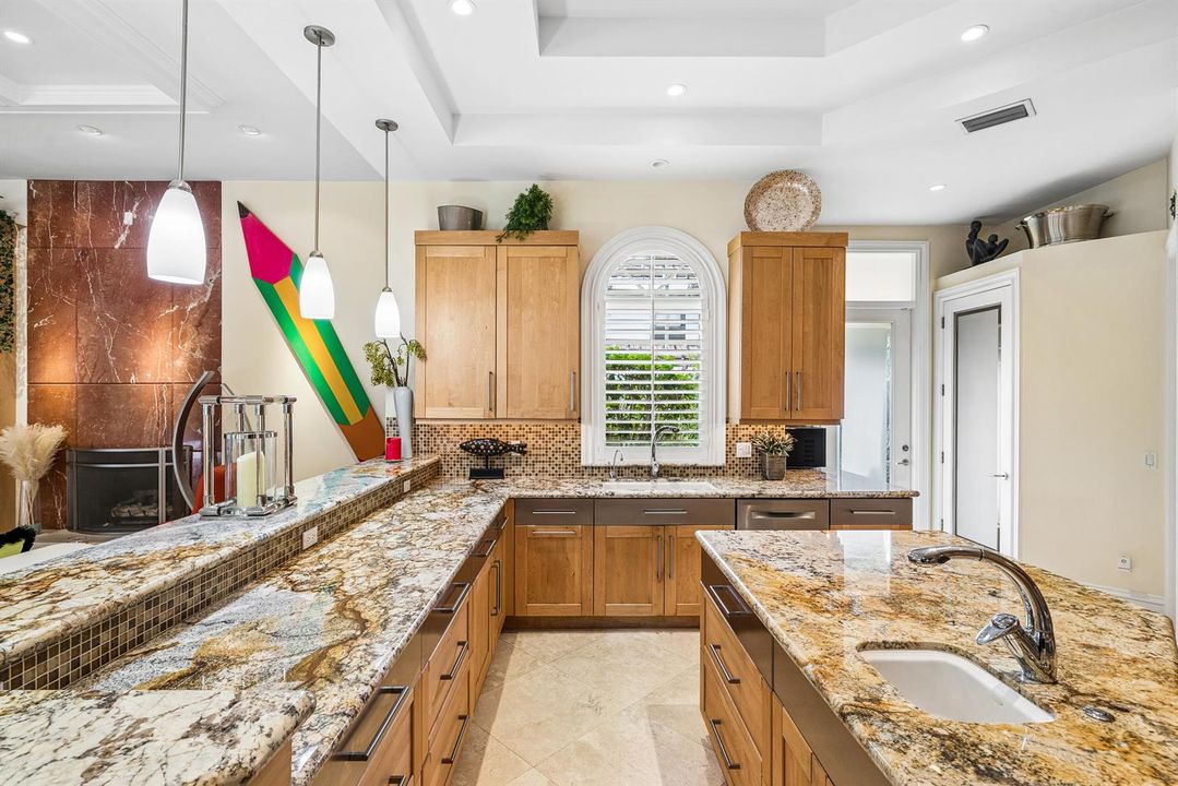 022-4304SaintAndrewsDrive-BoyntonBeach-F