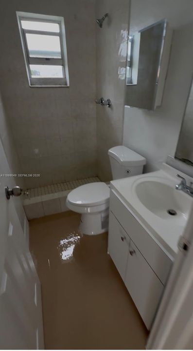 En Renta: $1,350 (1 camas, 1 baños, 2542 Pies cuadrados)