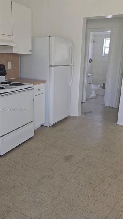 En Renta: $1,350 (1 camas, 1 baños, 2542 Pies cuadrados)