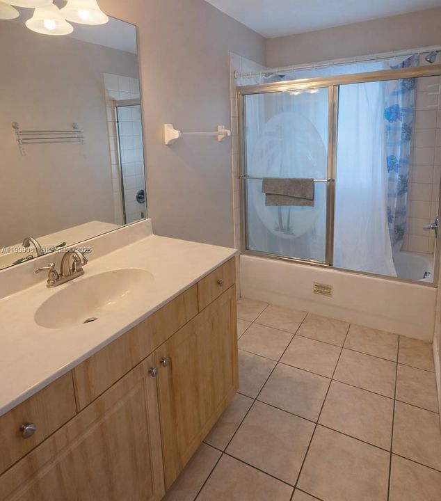 En Venta: $350,000 (3 camas, 2 baños, 0 Pies cuadrados)