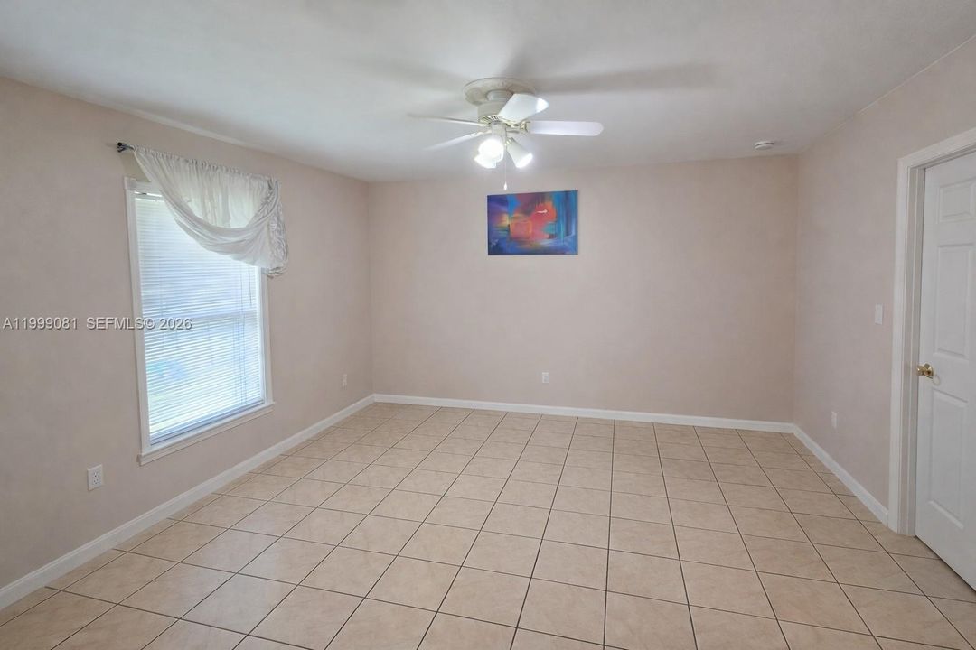 En Venta: $350,000 (3 camas, 2 baños, 0 Pies cuadrados)