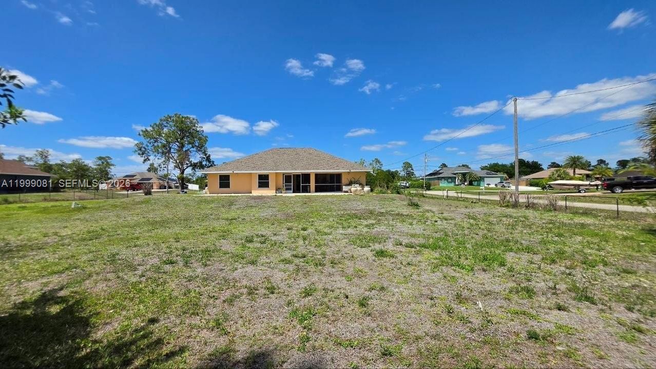 En Venta: $350,000 (3 camas, 2 baños, 0 Pies cuadrados)