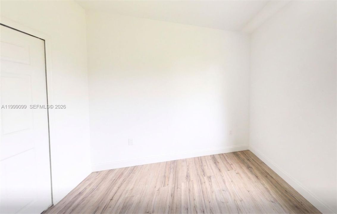 For Sale: $350,000 (3 beds, 2 baths, 1638 Square Feet)