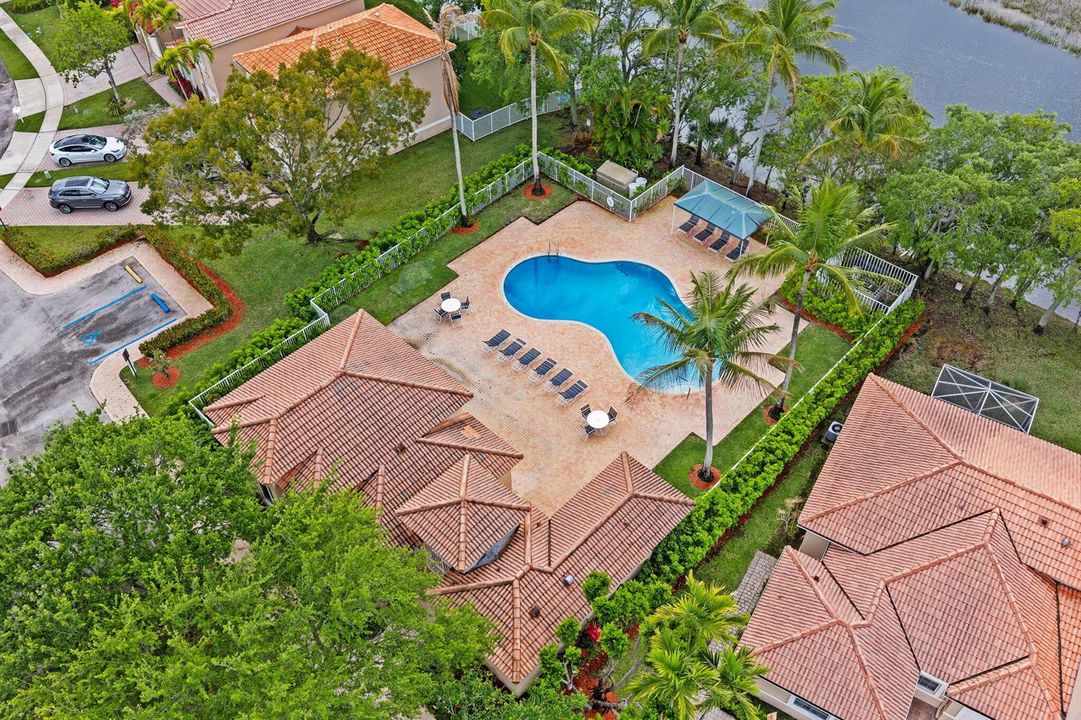 31-web-or-mls-13050-nw-5th-st