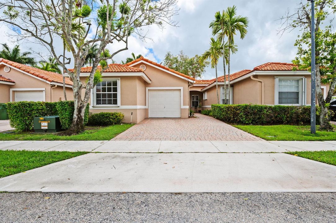 4-web-or-mls-13050-nw-5th-st