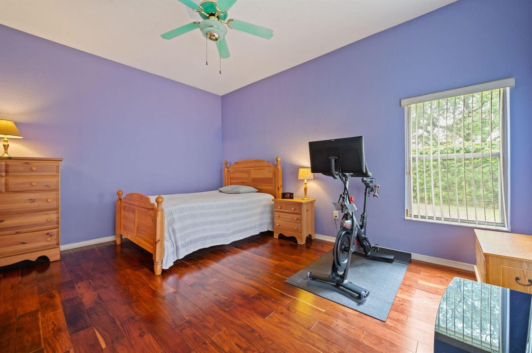 16-web-or-mls-13050-nw-5th-st